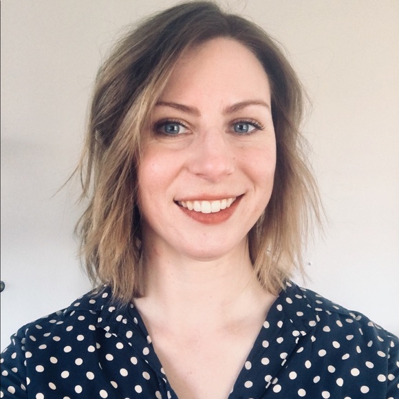 Meet your Posher, Ellen - Picture 1 of 1